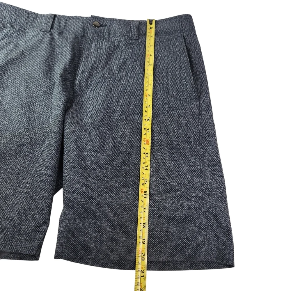 Callaway Golf Shorts Men’s Size 36 Textured Blue Gray Active Stretch Opti Dry